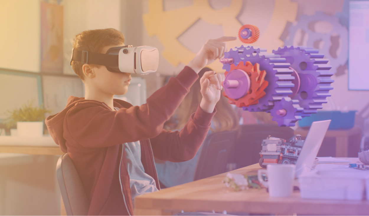 пацан творит чё то