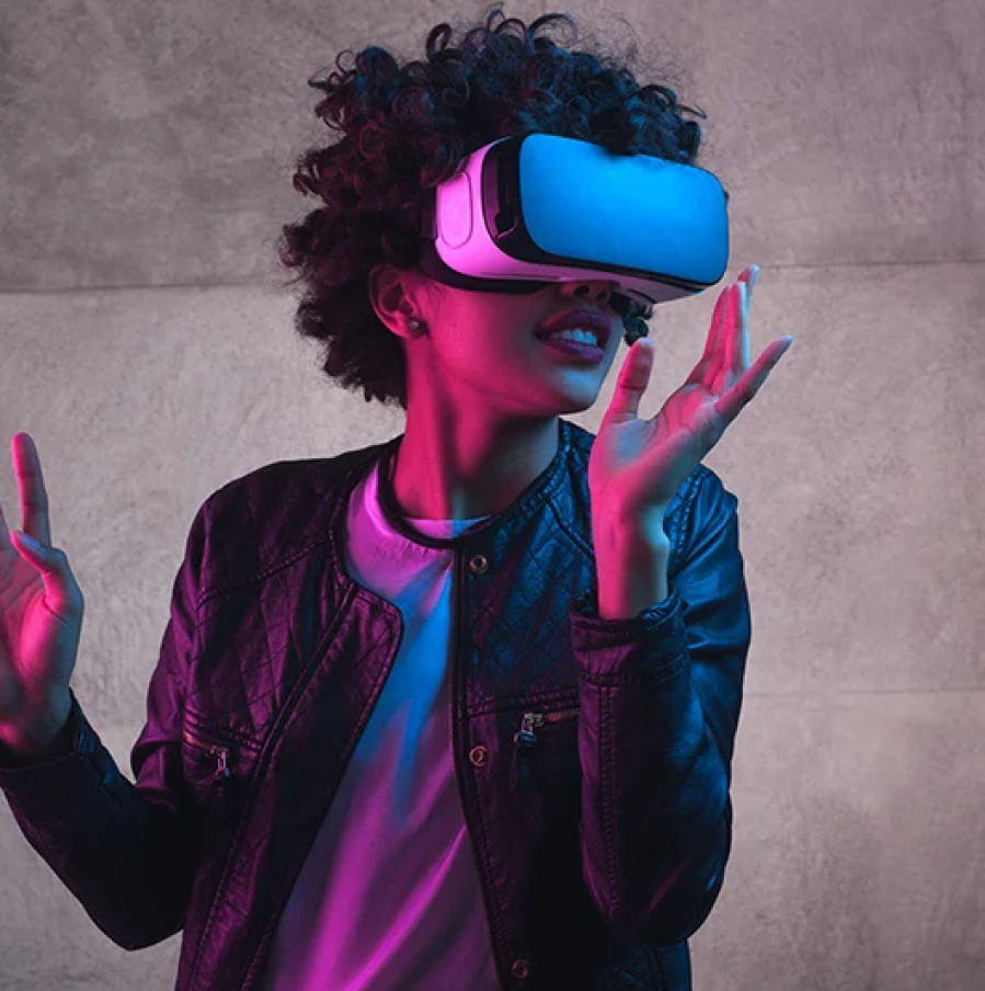 вроде женщина